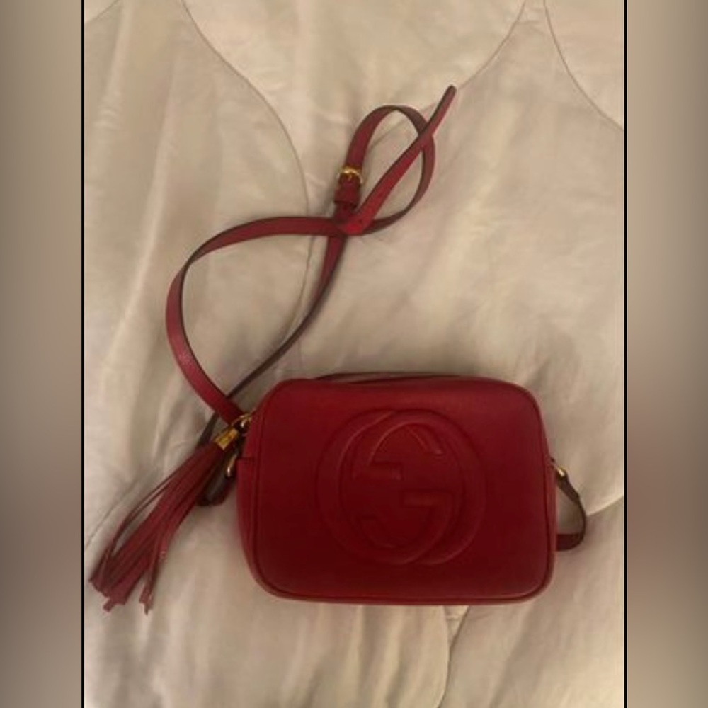 Gucci red disco soho purse